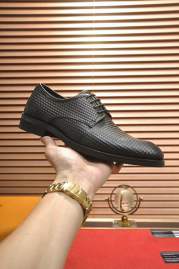 Picture of Louis Vuitton Shoes _SKULVsz38-45hnh021913968